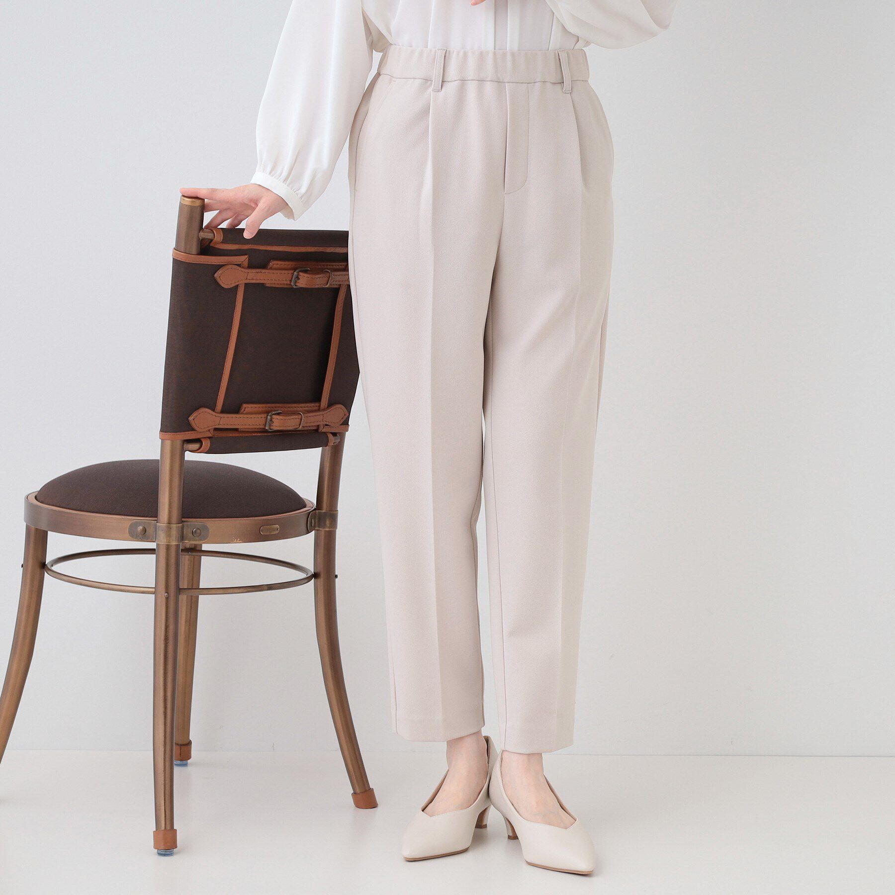 SHOO･LA･RUE「【洗える/S-3L/セットアップ可】セレモニーや通勤に カットジョーゼットテーパードパンツ」|その他|グレージュ(050)