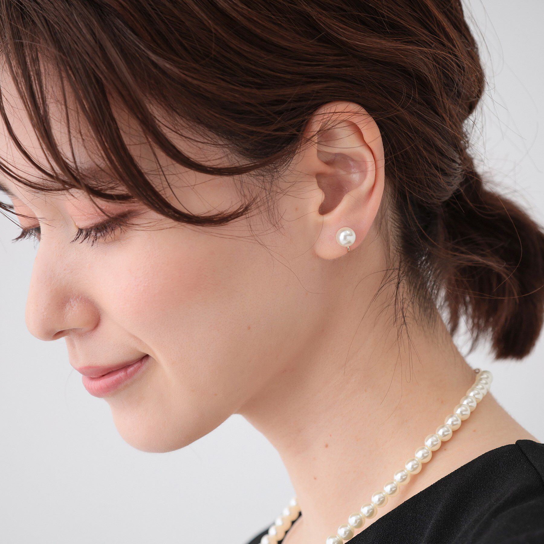 SHOO･LA･RUE「【セレモニー／2点セット】シンプルフェイクパールネックレス＆イヤー」|ネックレス|
