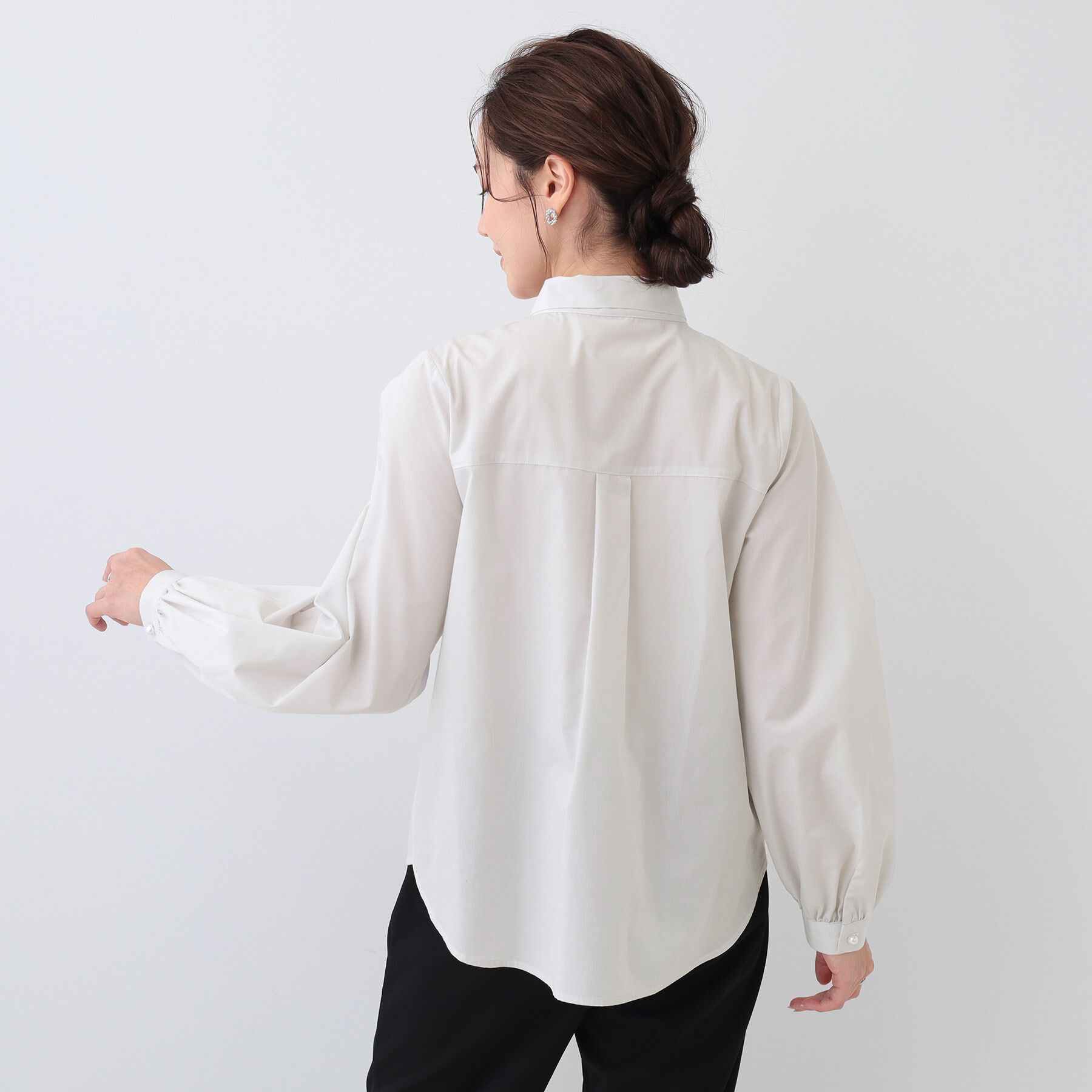 SHOO･LA･RUE「【S-LL】お顔回りを華やかに リボンタイブラウス」|シャツ・ブラウス|