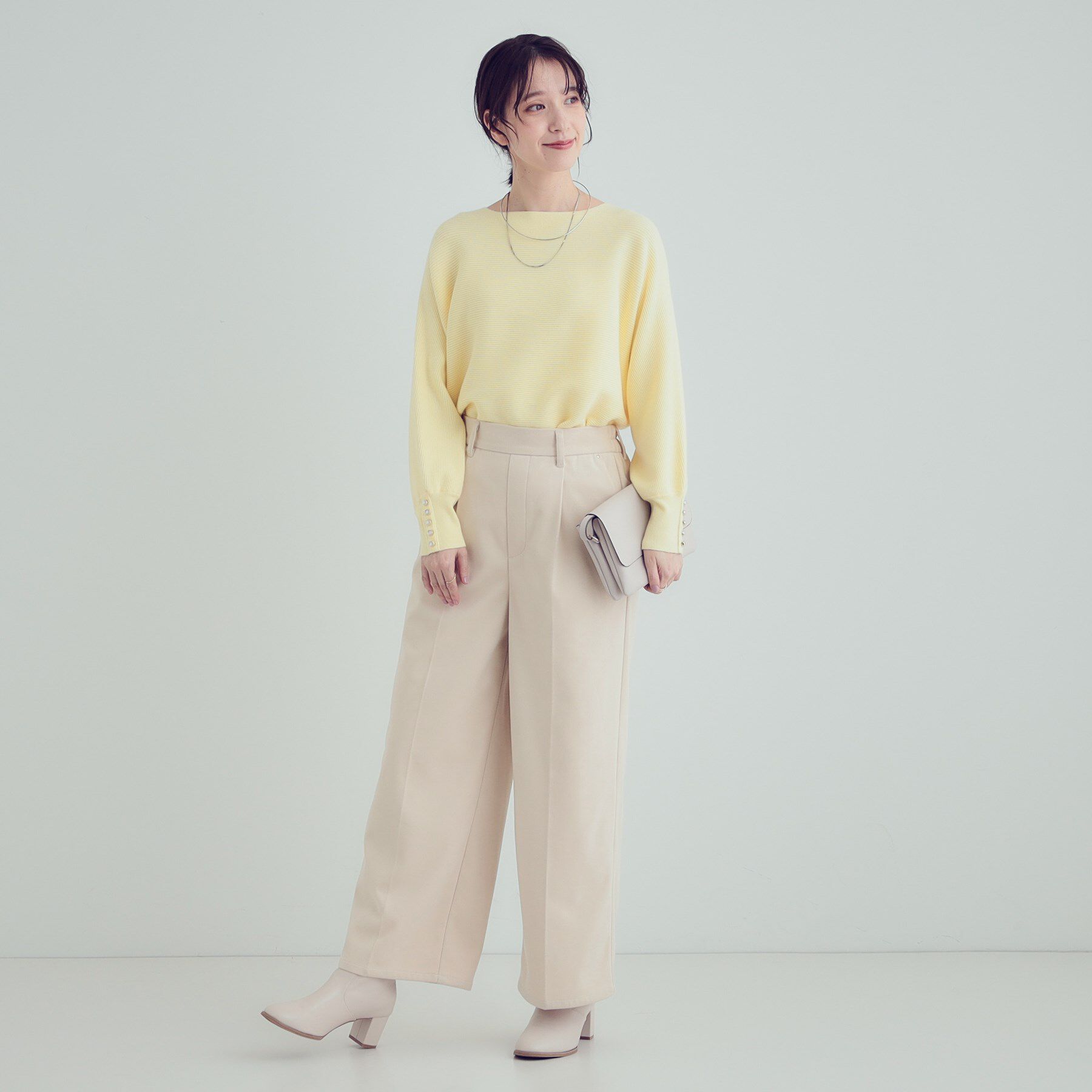 SHOO･LA･RUE「【洗える】大人の上品コーデに お袖ビジュー釦付きリブドルマンニット」|ニット・セーター|