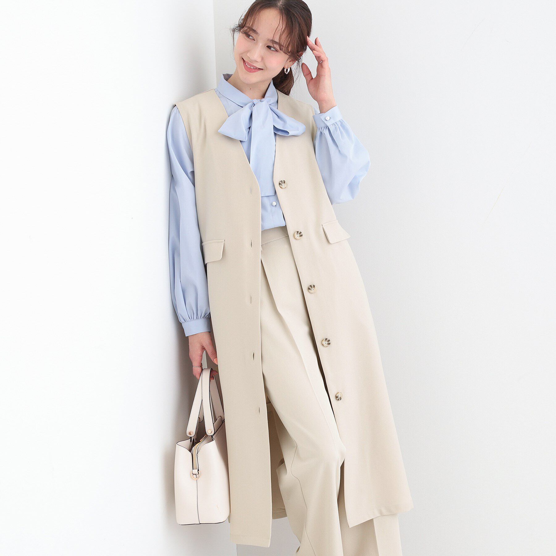 SHOO･LA･RUE「【S-LL/2WAY】ジャンドレにもなるロングジレ」|ベスト・ジレ|ライトベージュ(05