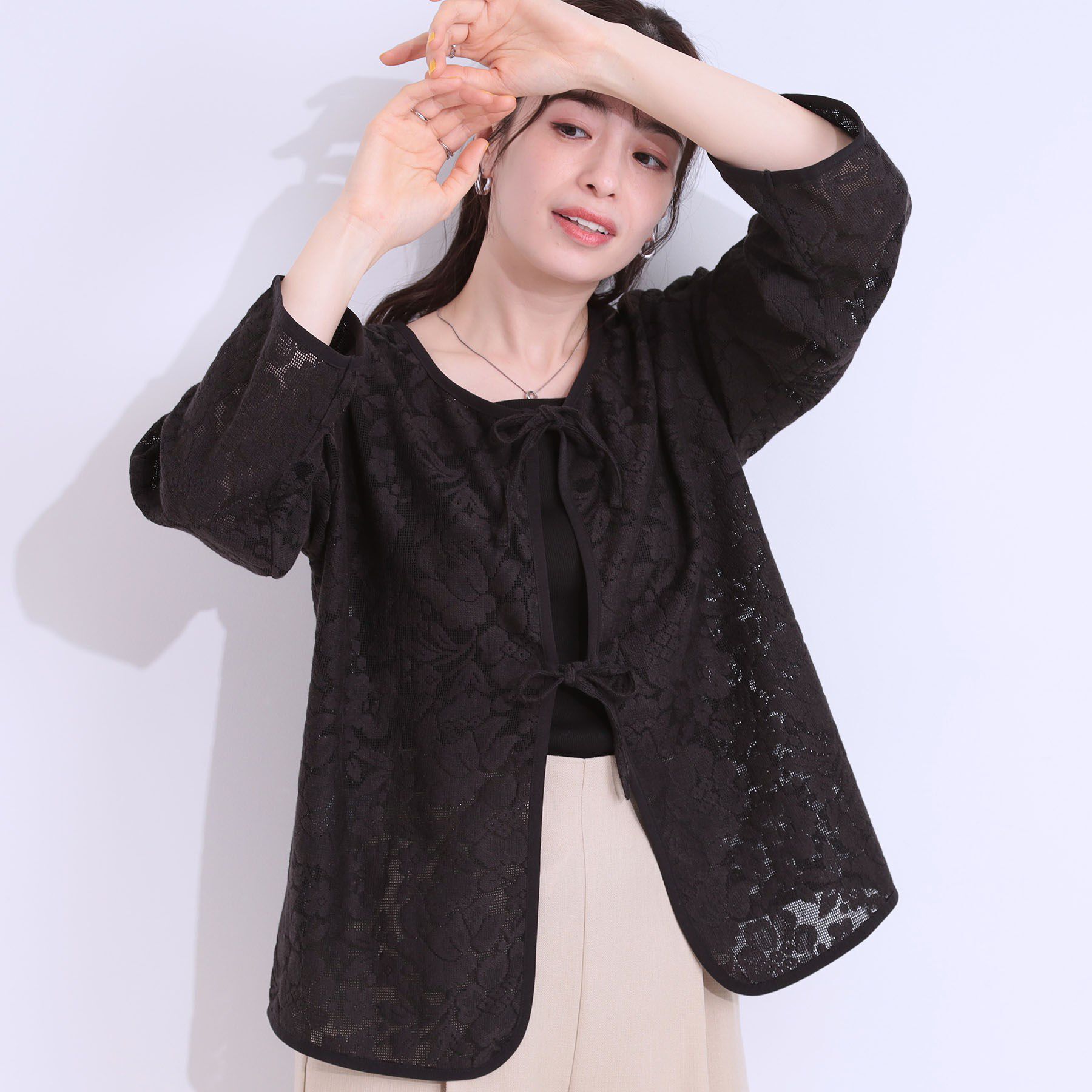 SHOO･LA･RUE「【前後2WAY/S-LL】メッシュ&times;レースがこなれ見え リボントップス」|Tシャツ・カットソー|ブラック(019)