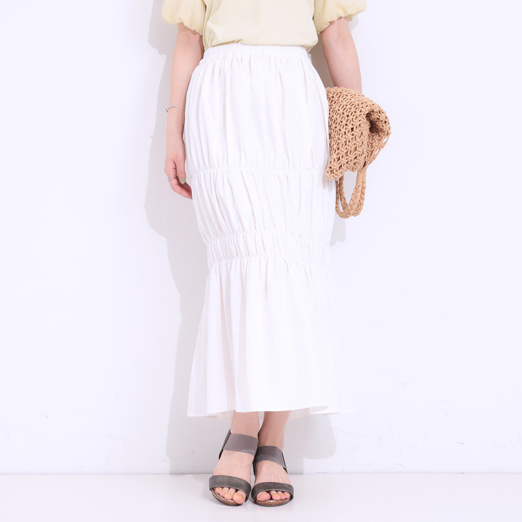SHOO･LA･RUE「【S-LL】コーデが華やかに シャーリングデザインスカート」|スカート|