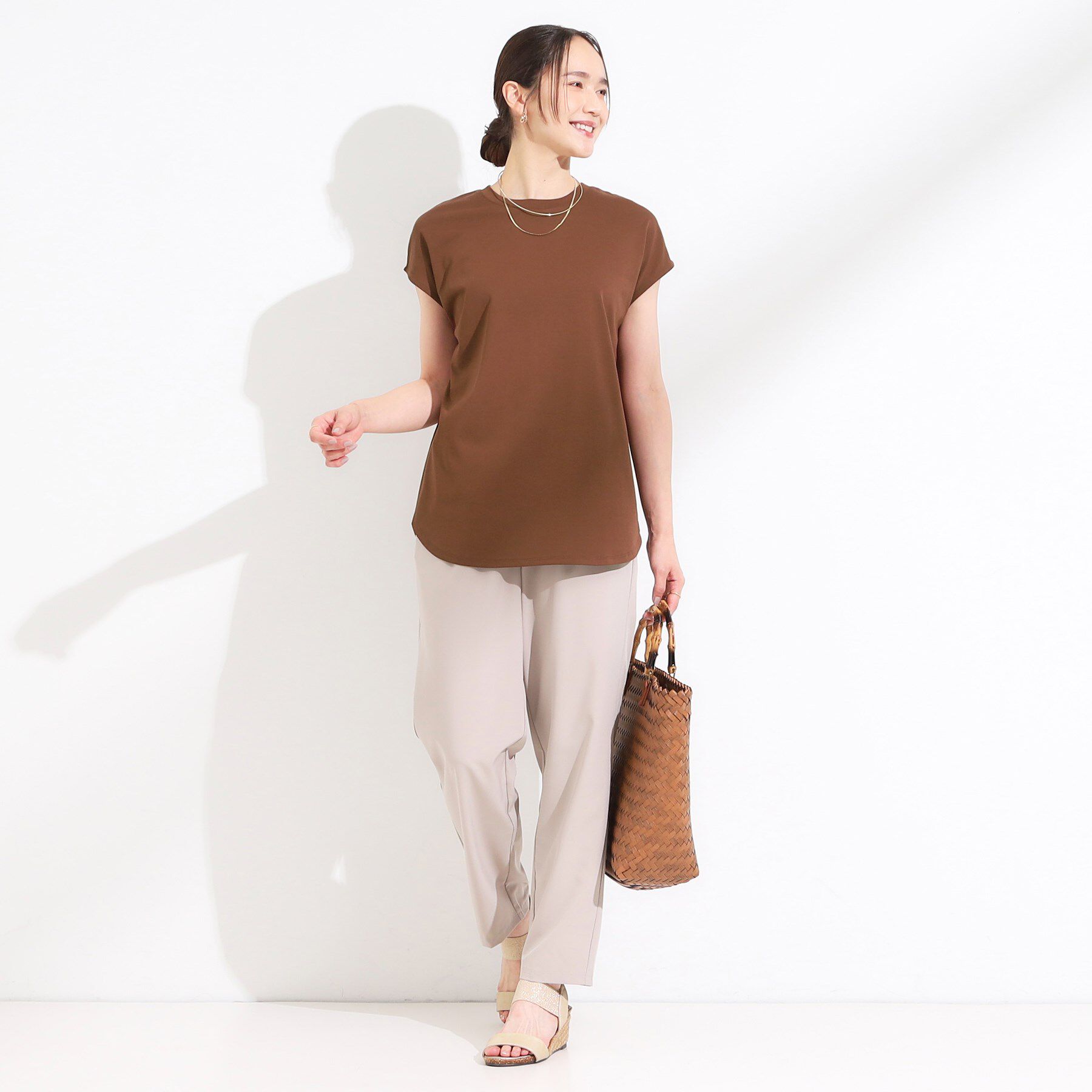 SHOO･LA･RUE「【S-LL/汗ジミ軽減/ひんやり/UV】インせず着られる フレンチスリーブTシャツ」|Tシャツ・カットソー|