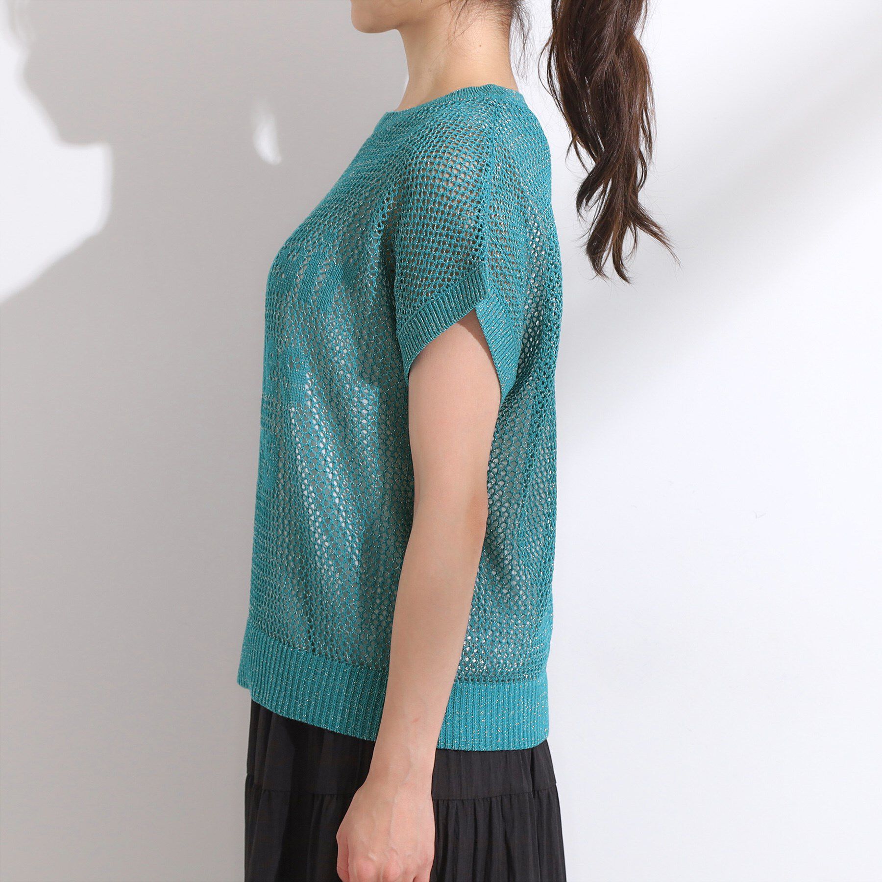 SHOO･LA･RUE「【2点セット/S-LL】キラリと光るラメがポイント メッシュロゴニット+タンクトップ」|その他|