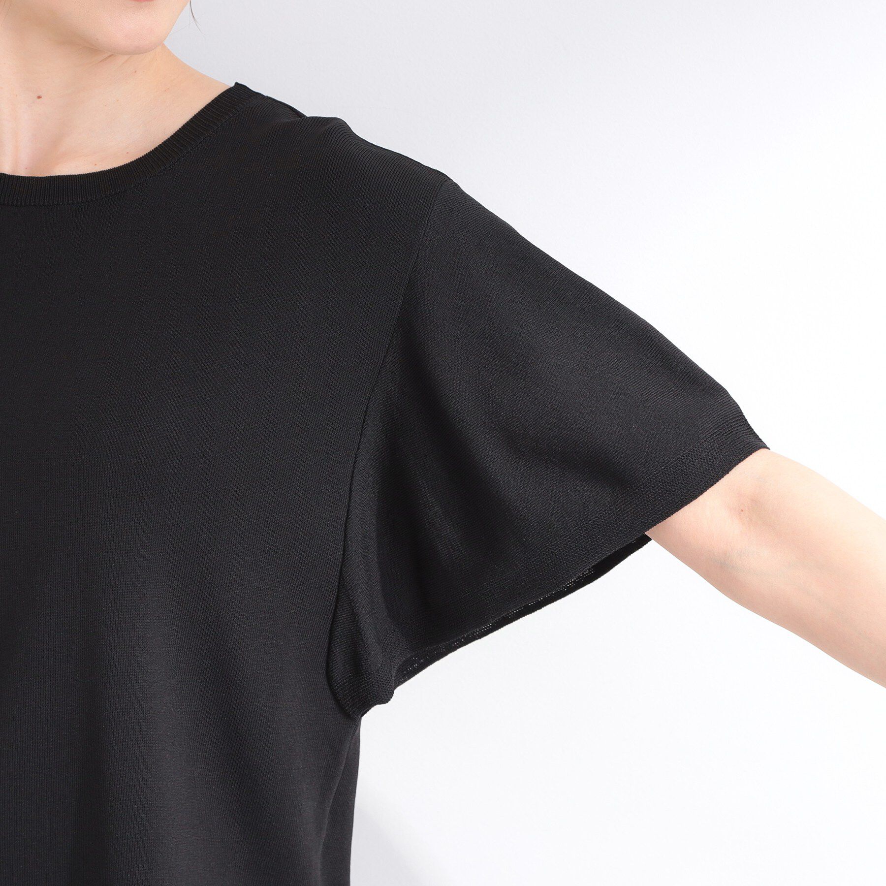 SHOO･LA･RUE「【S-LL】二の腕はカバーして魅せる フレアスリーブニット」|ニット・セーター|