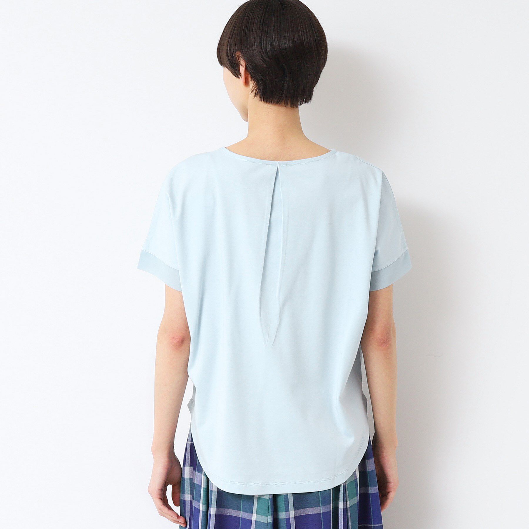 Dessin「【接触冷感・洗える】美光沢カットソーゆったりシルエット」|Tシャツ・カットソー|