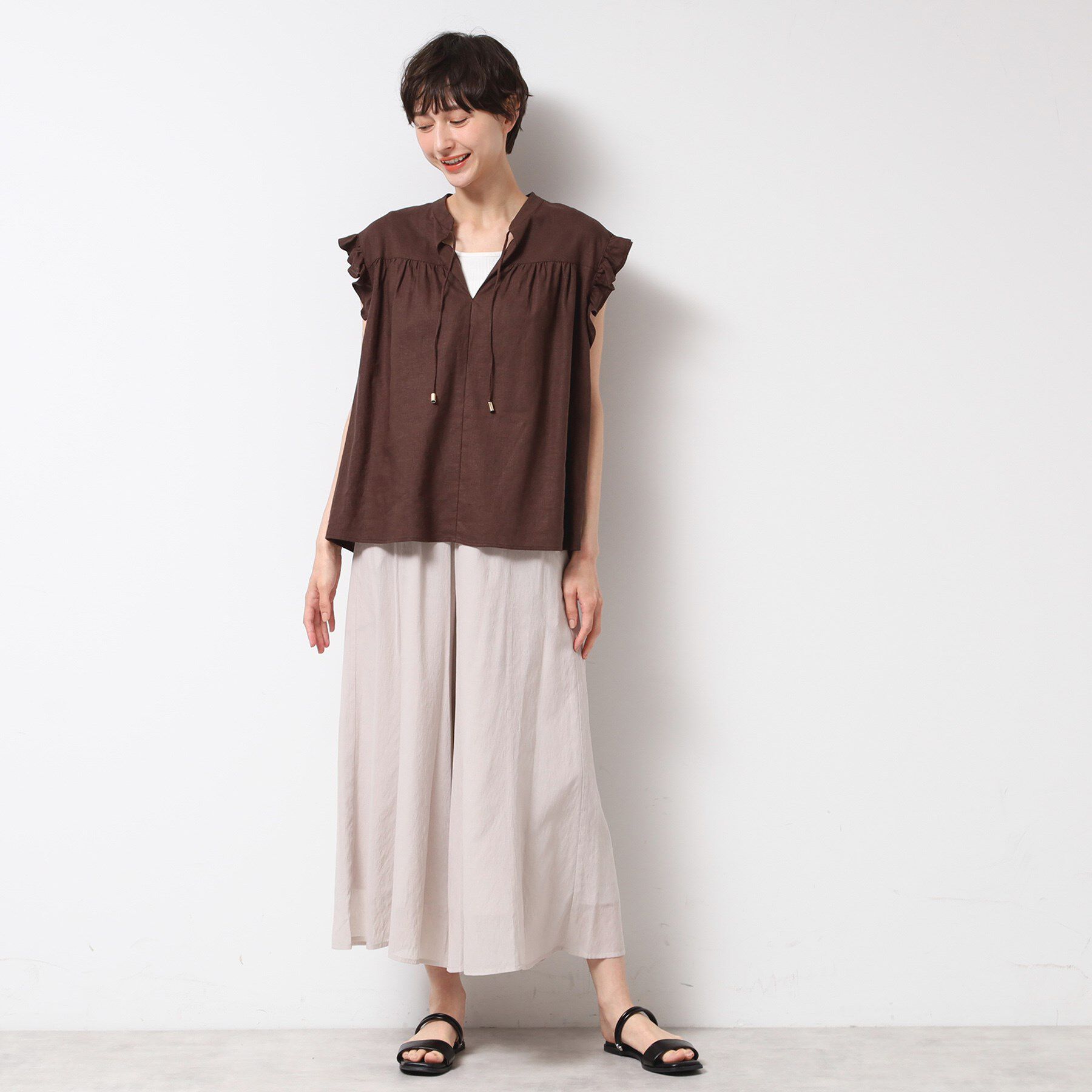 Dessin「【洗える】レーヨン麻フリルスリーブブラウス」|シャツ・ブラウス|