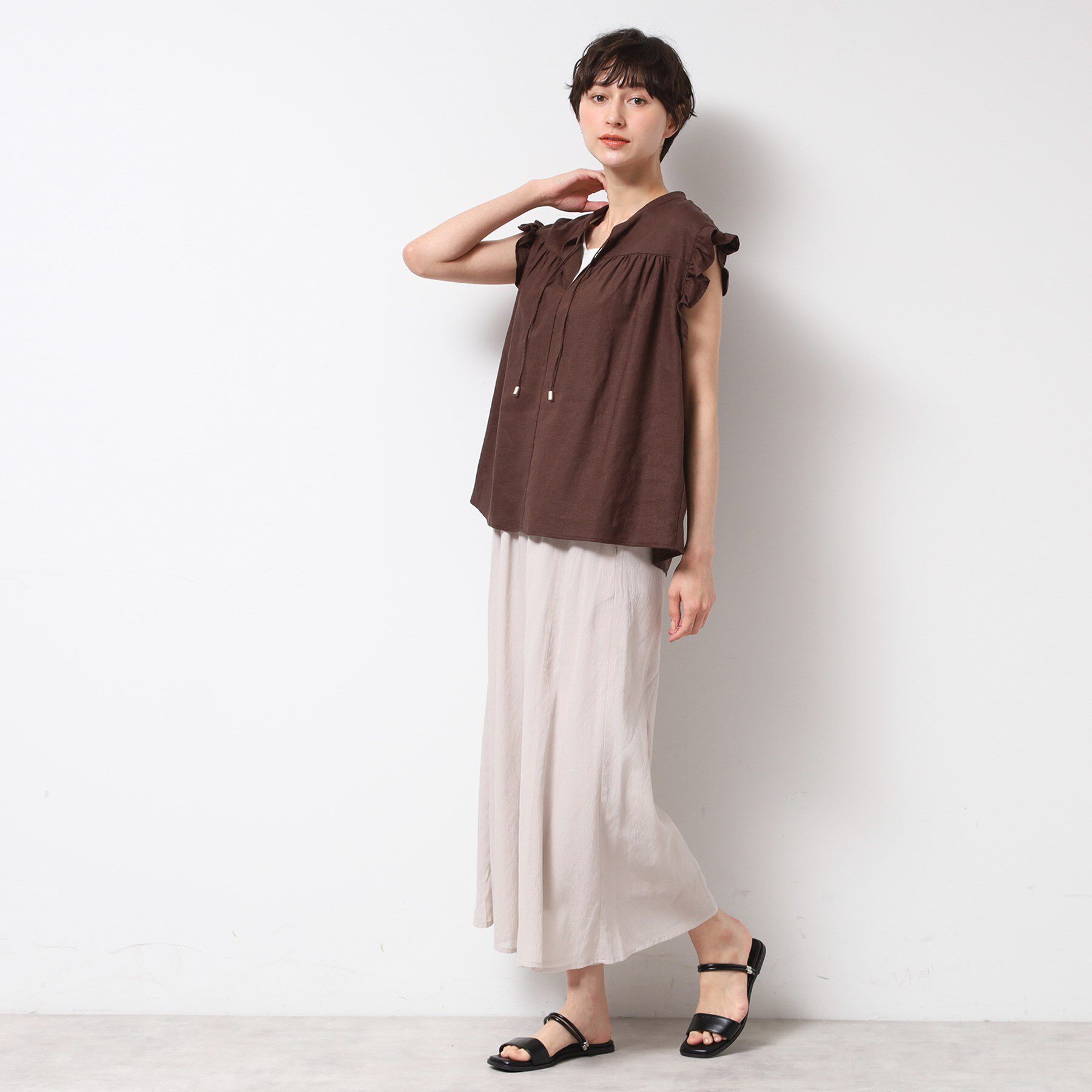 Dessin「【洗える】レーヨン麻フリルスリーブブラウス」|シャツ・ブラウス|