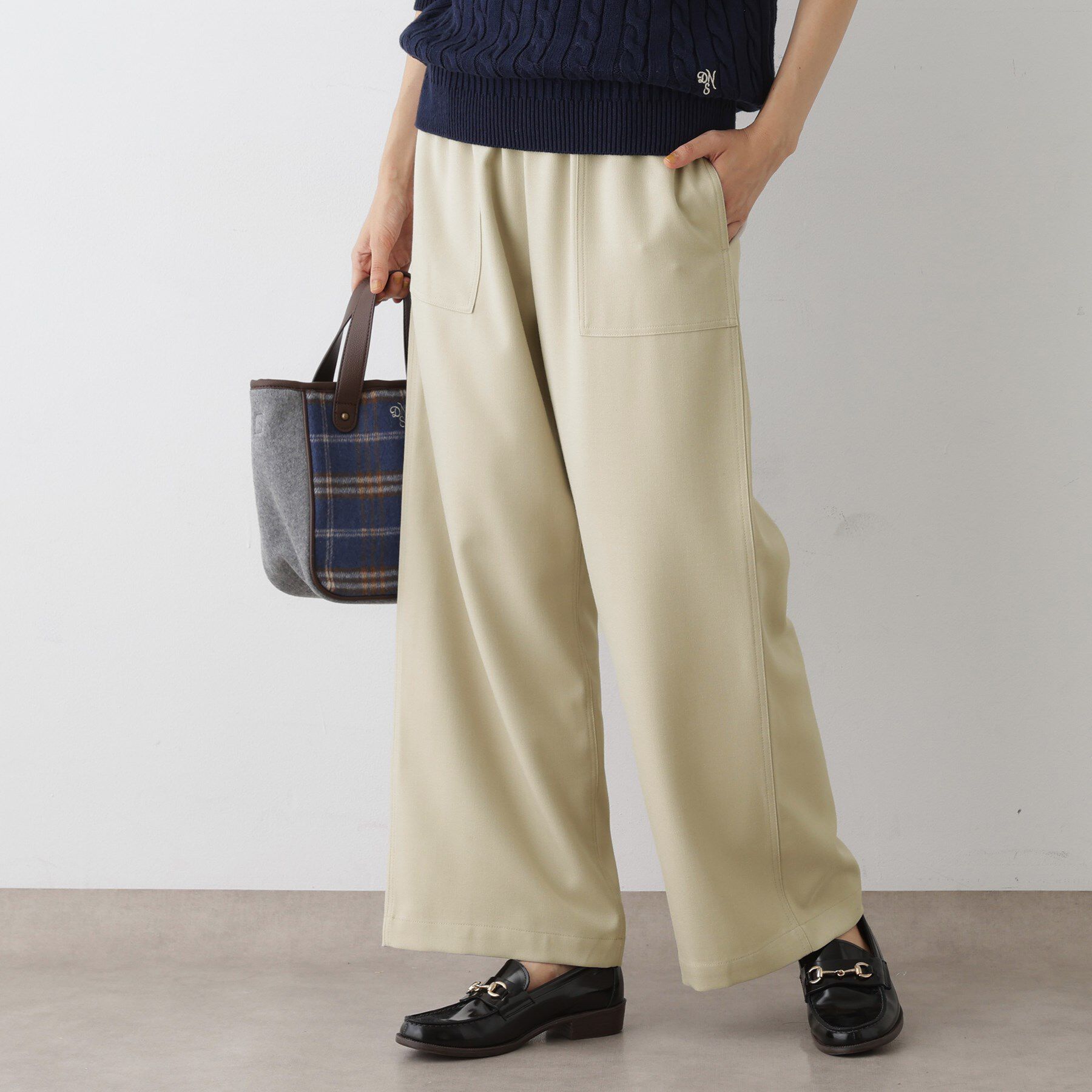 Dessin「【ウエストゴム・洗える】コンフォートワイドパンツ」|その他|グレージュ(050)