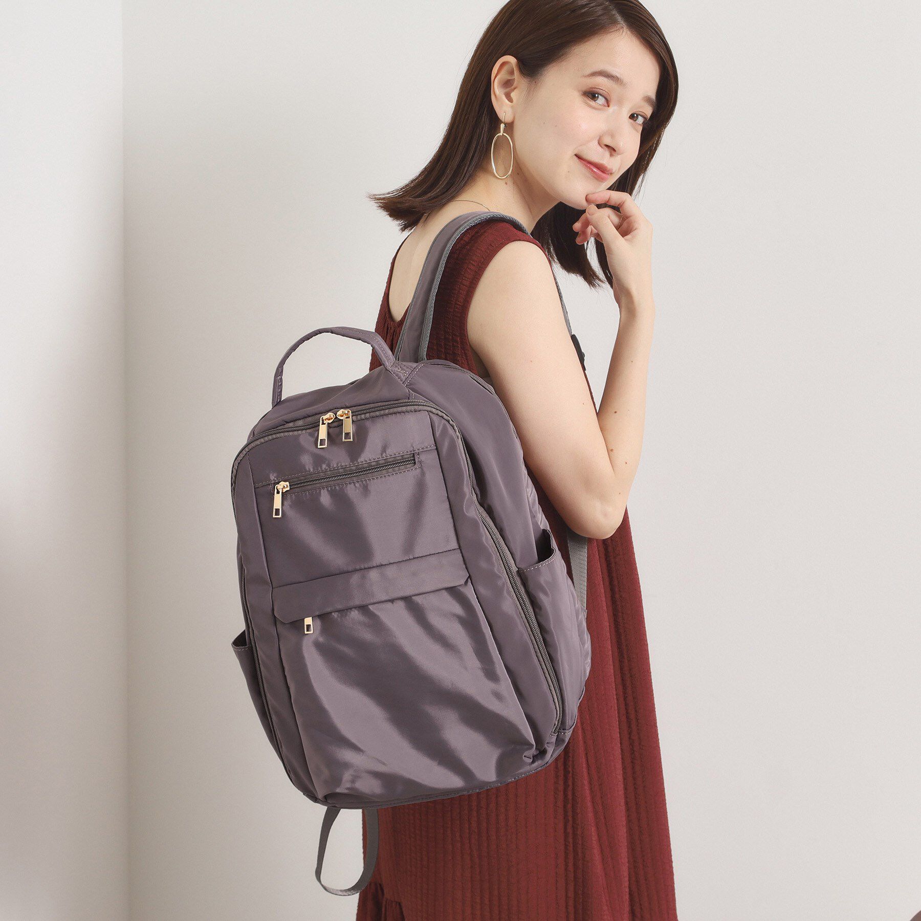 ITS&rsquo;DEMO「ガバッとリュック【12ポケット／A4対応】」|リュック|