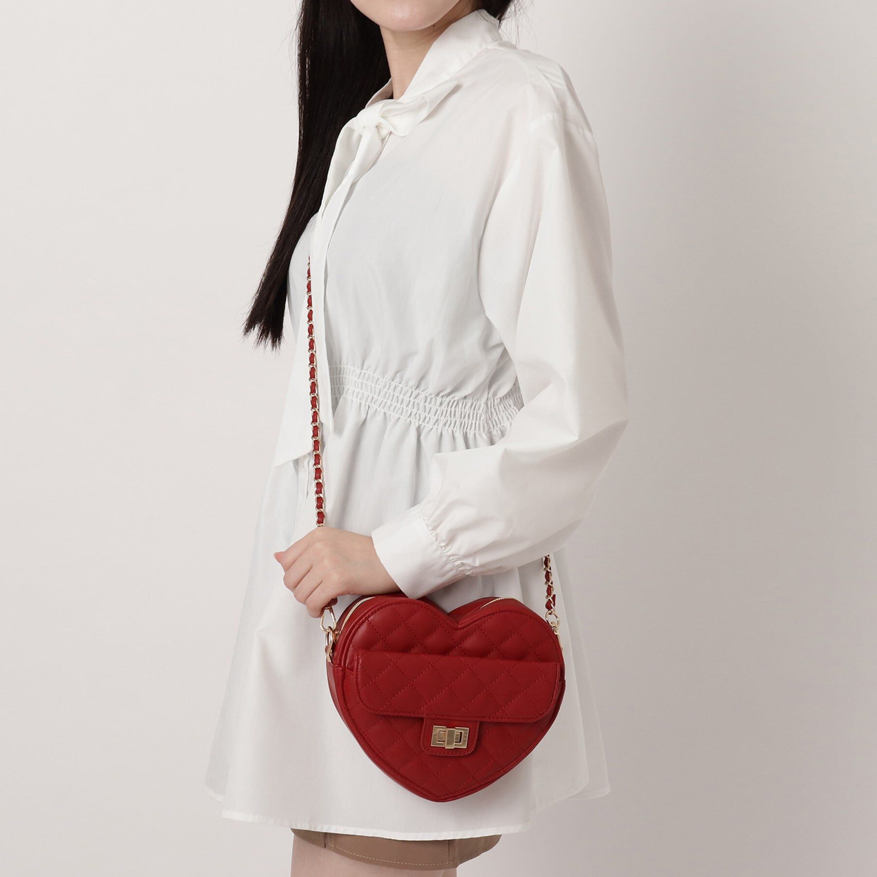 Ober Tashe「ハート キルト チェーンベルト ショルダーバッグ」|ショルダー・メッセンジャー|