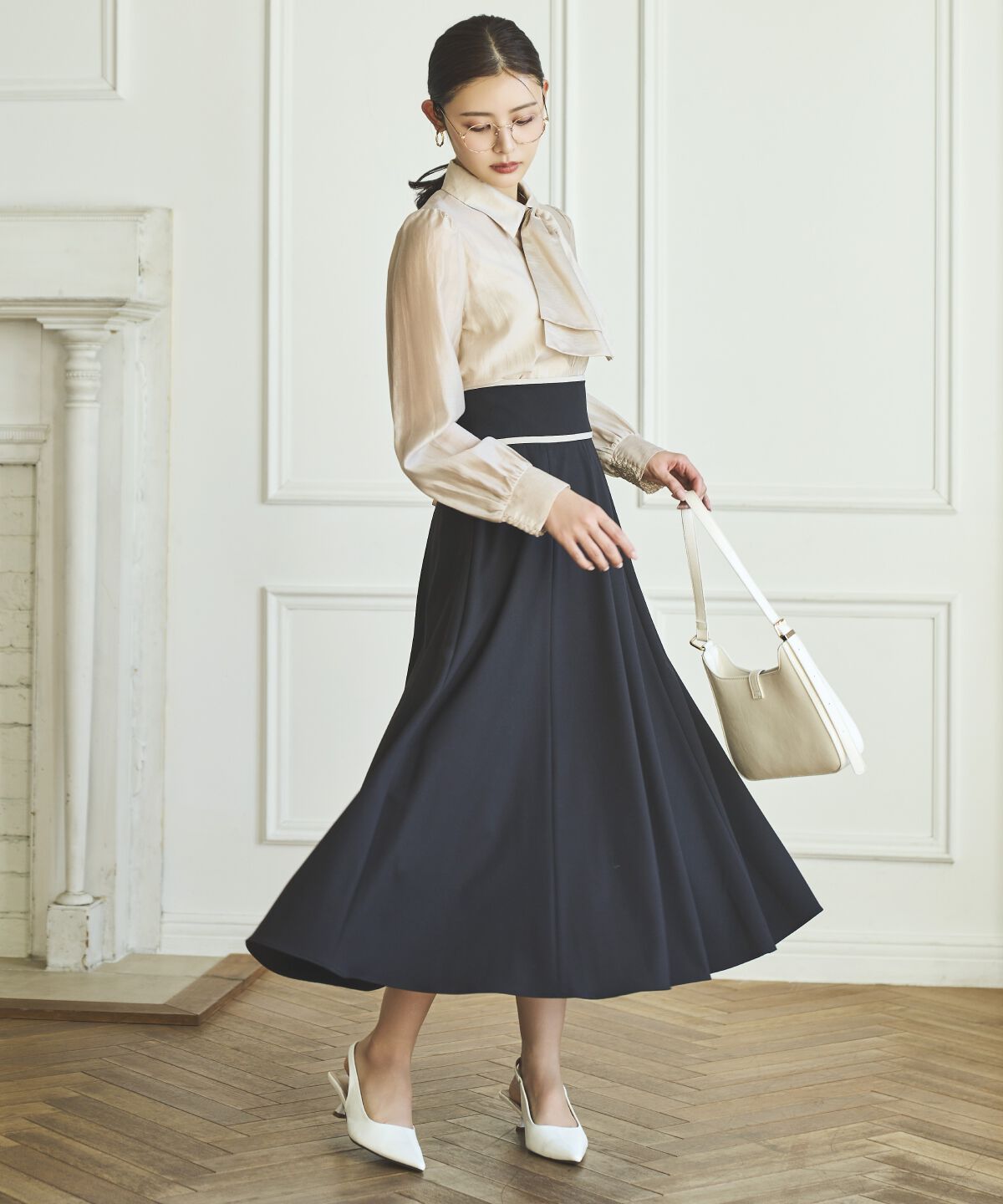 アンドクチュール「パイピングバックレースアップスカート」|フレア|