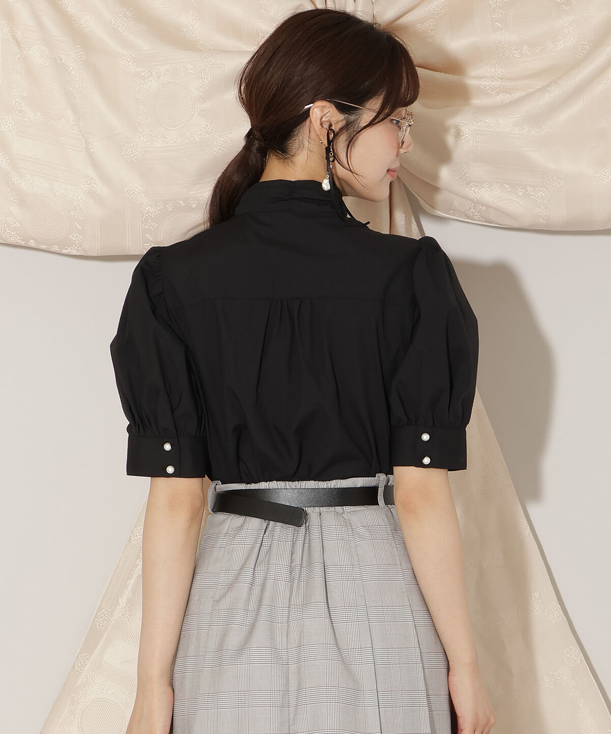 WILLSELECTION「モノグラム刺しゅうリボンタイブラウス」|シャツ・ブラウス|