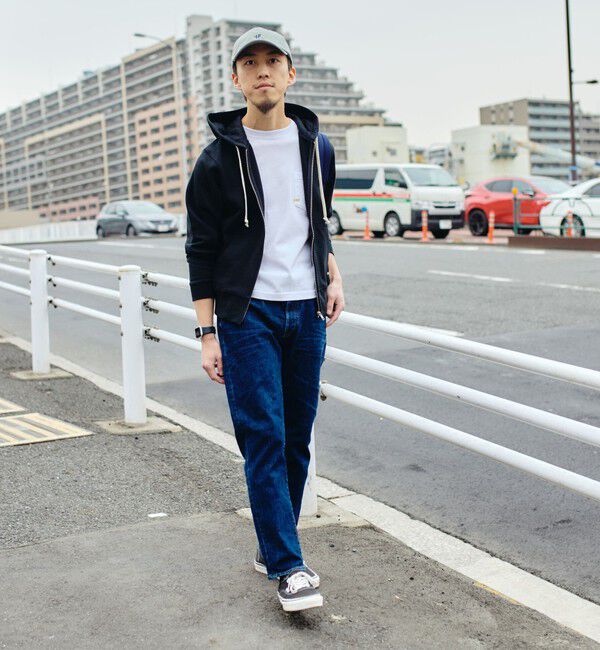 SHIPS「【WEB限定】SHIPS: マイクロ SHIPS 刺繍 ロゴ 裏毛 スウェット ジップ パーカー」|パーカー|