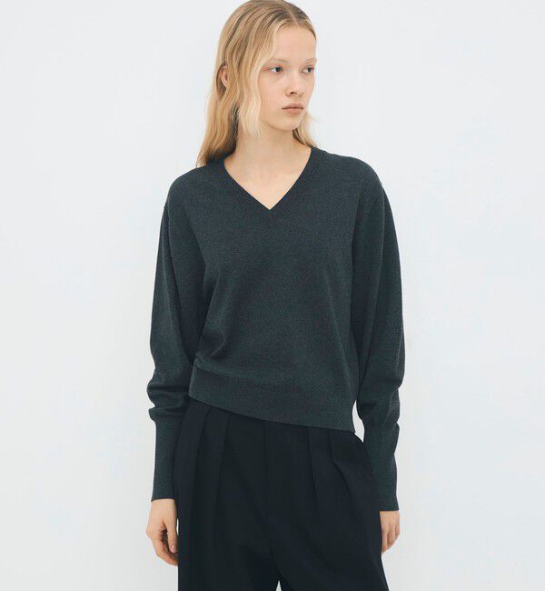 CABaN「コットンカシミヤストレット Vネックプルオーバー」|ニット・セーター|