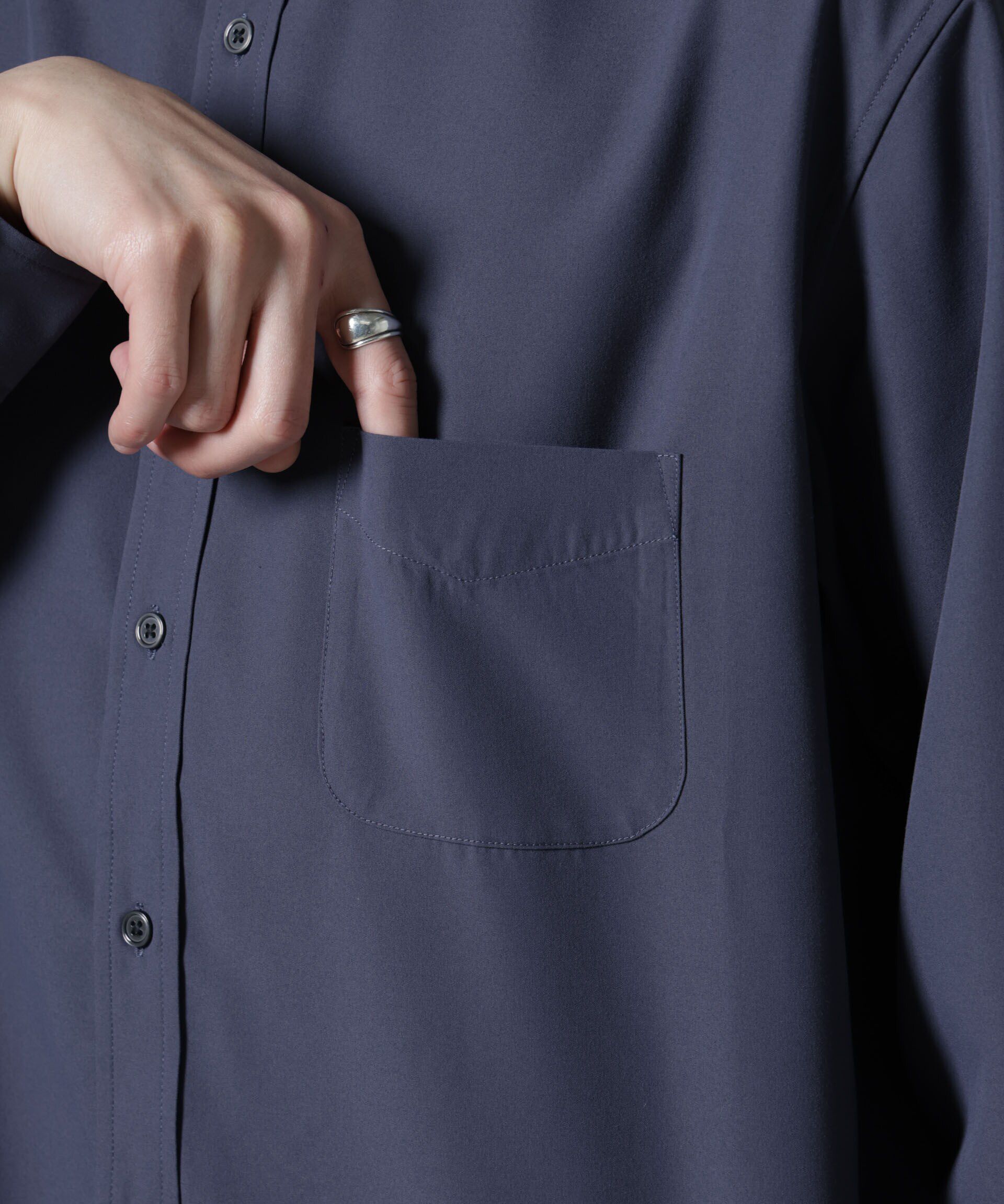 nano･universe「AMATA コットンタッチバンドカラーシャツ」|シャツ・ブラウス|