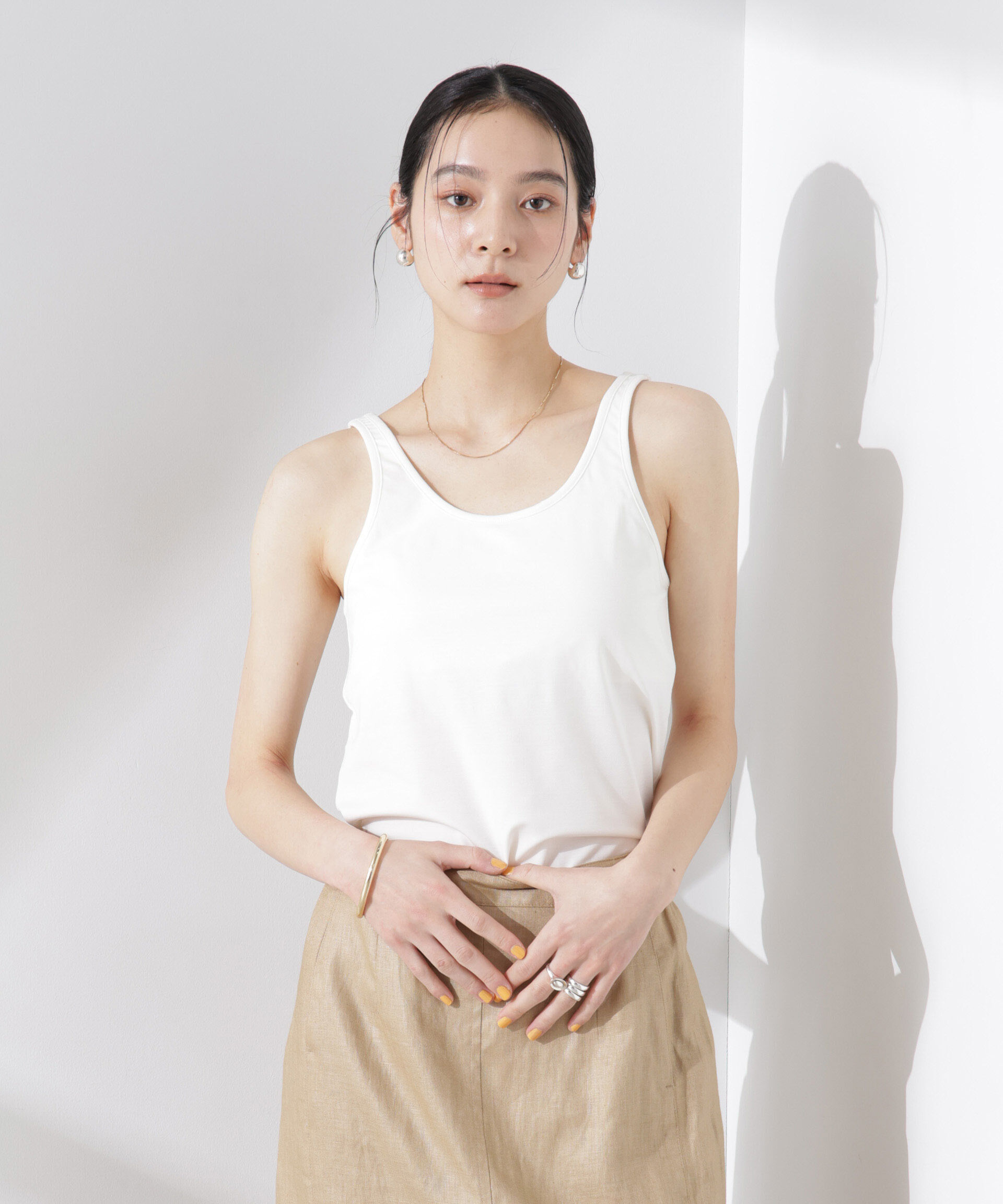 nano･universe「ストレッチポンチカップ付きバックオープンタンクトップ」|Tシャツ・カットソー|