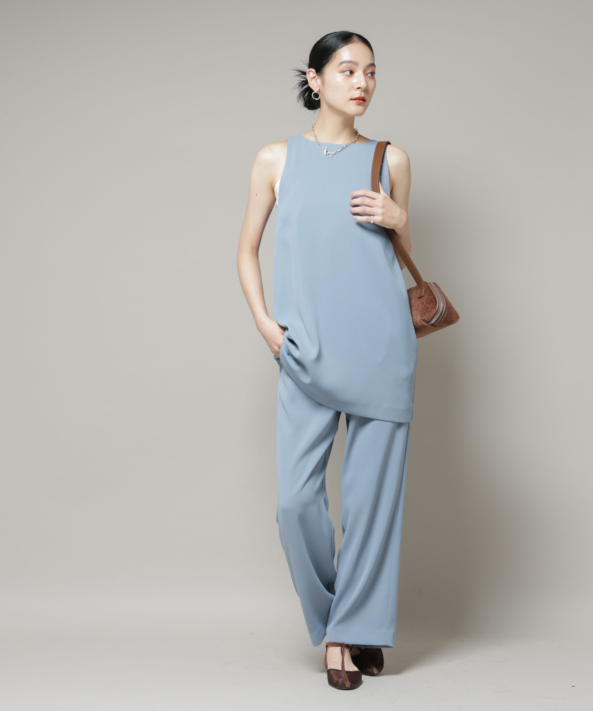 nano･universe「ダブルクロスノースリーブブラウス&times;パンツセットアップ」|ワンピース|