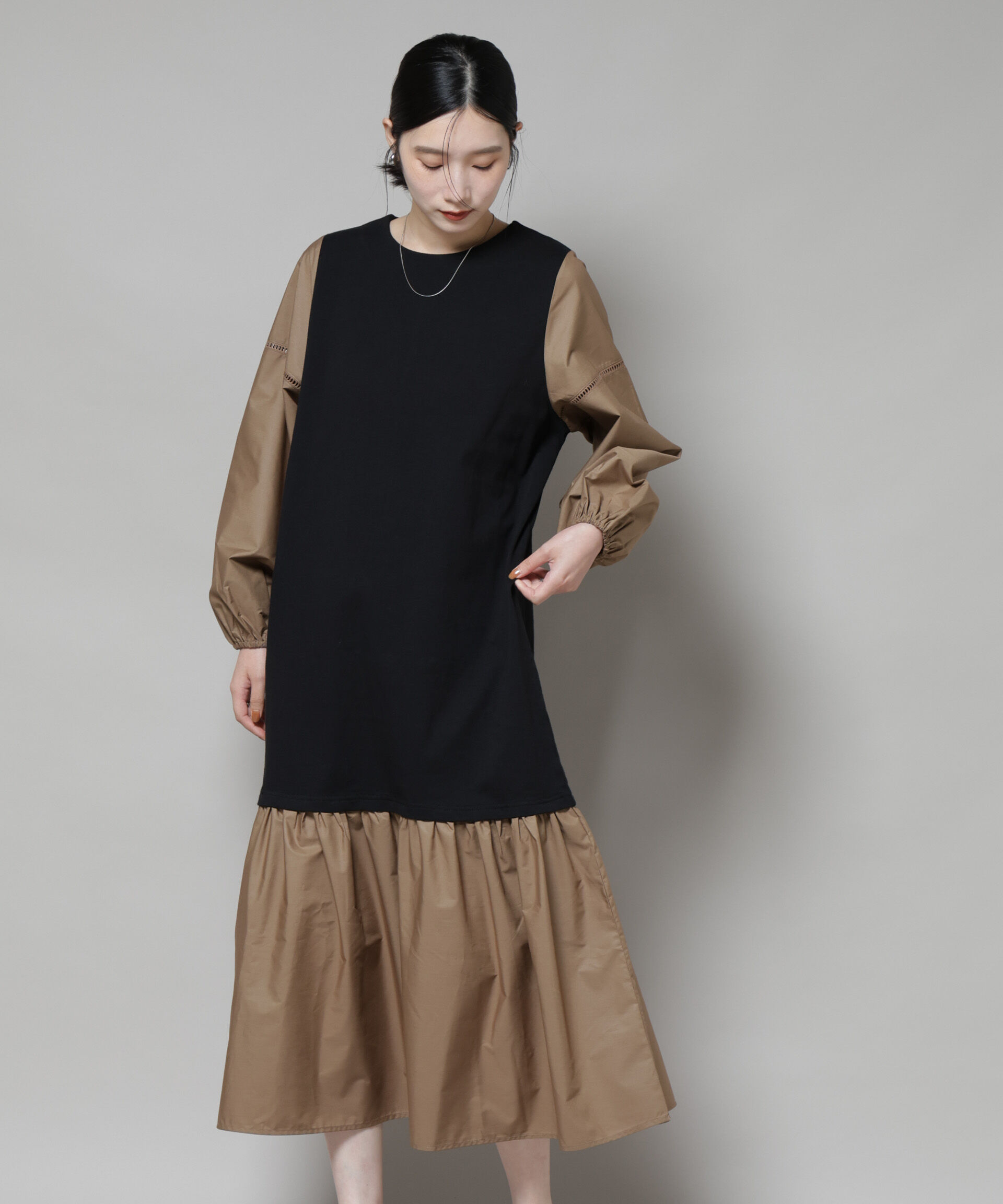 nano･universe「ハシゴレーススリーブ異素材コンビワンピース」|ワンピース|ブラック