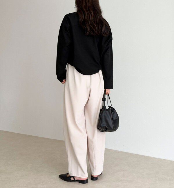 fredy emue「コクーンギャザーパンツ」|チノ|