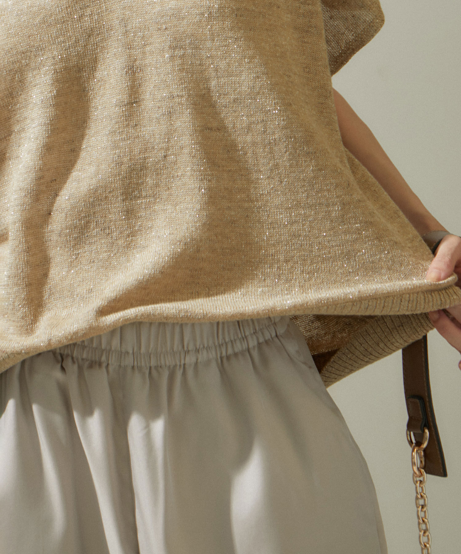 SALON adam et rope'「スパークルリネンラメフレンチスリーブVネックプルオーバー」|ニット・セーター|