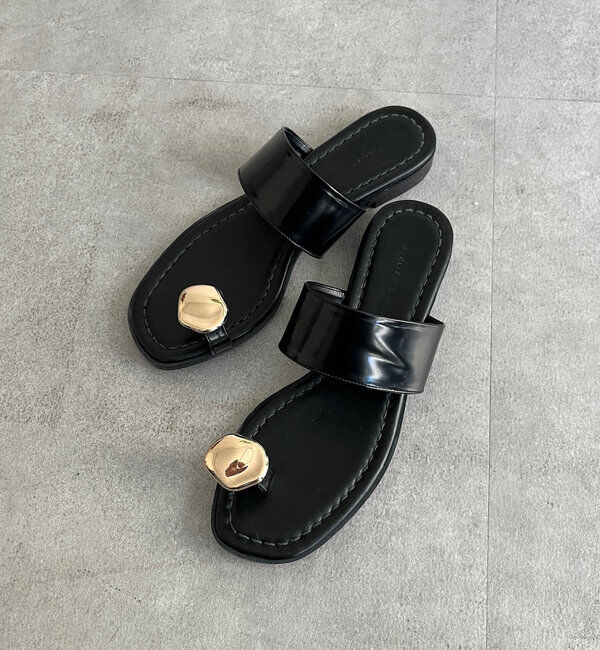  「メタルモチーフトングサンダル」|サンダル|