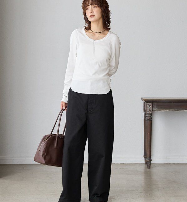  「【洗練された雰囲気に】ゴールドモチーフフラットシューズ」|その他|