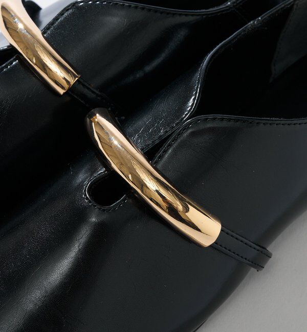  「【洗練された雰囲気に】ゴールドモチーフフラットシューズ」|その他|