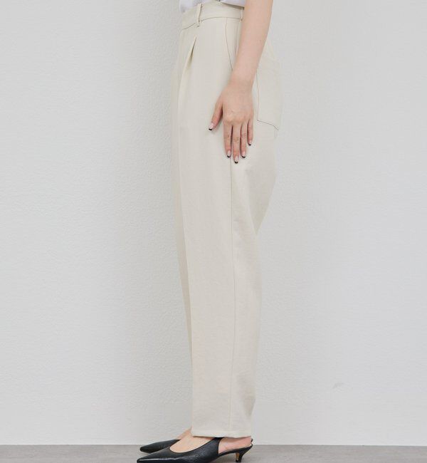  「【シワになりにくい】ジャージーテーパードパンツ」|チノ|