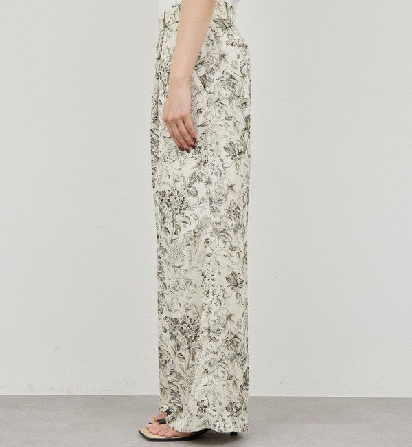  「【セットアップ対応】ボタニカルサテンスラックス」|チノ|