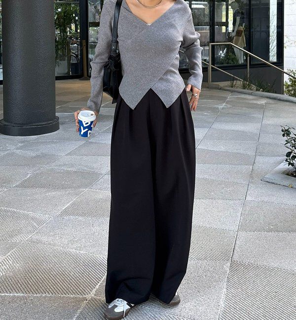  「【新色/ライトベージュ・グレー】クロスVネックニット」|ニット・セーター|