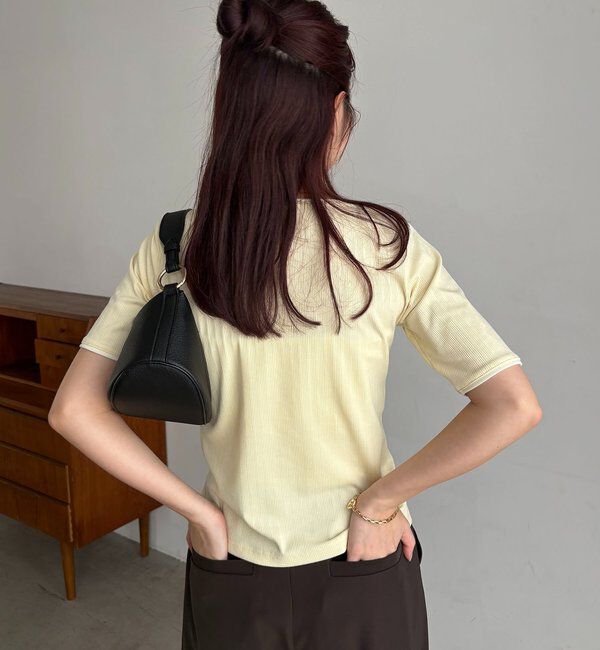  「【一癖可愛い】フロントタックフリルT」|Tシャツ・カットソー|