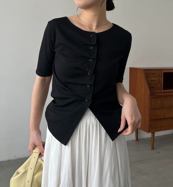  「【一癖可愛い】フロントタックフリルT」|Tシャツ・カットソー|ブラック