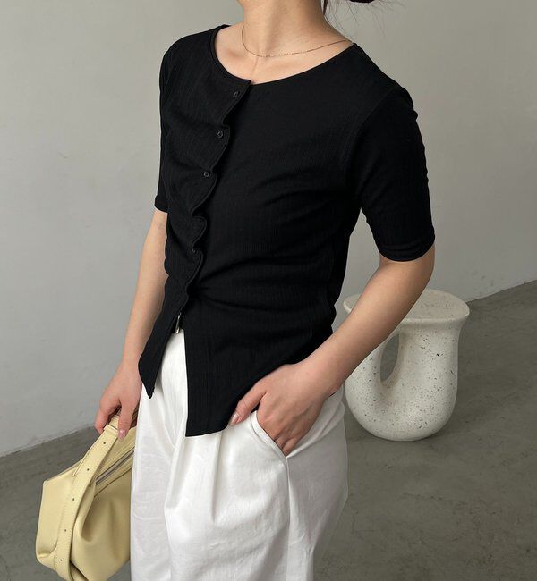  「【一癖可愛い】フロントタックフリルT」|Tシャツ・カットソー|