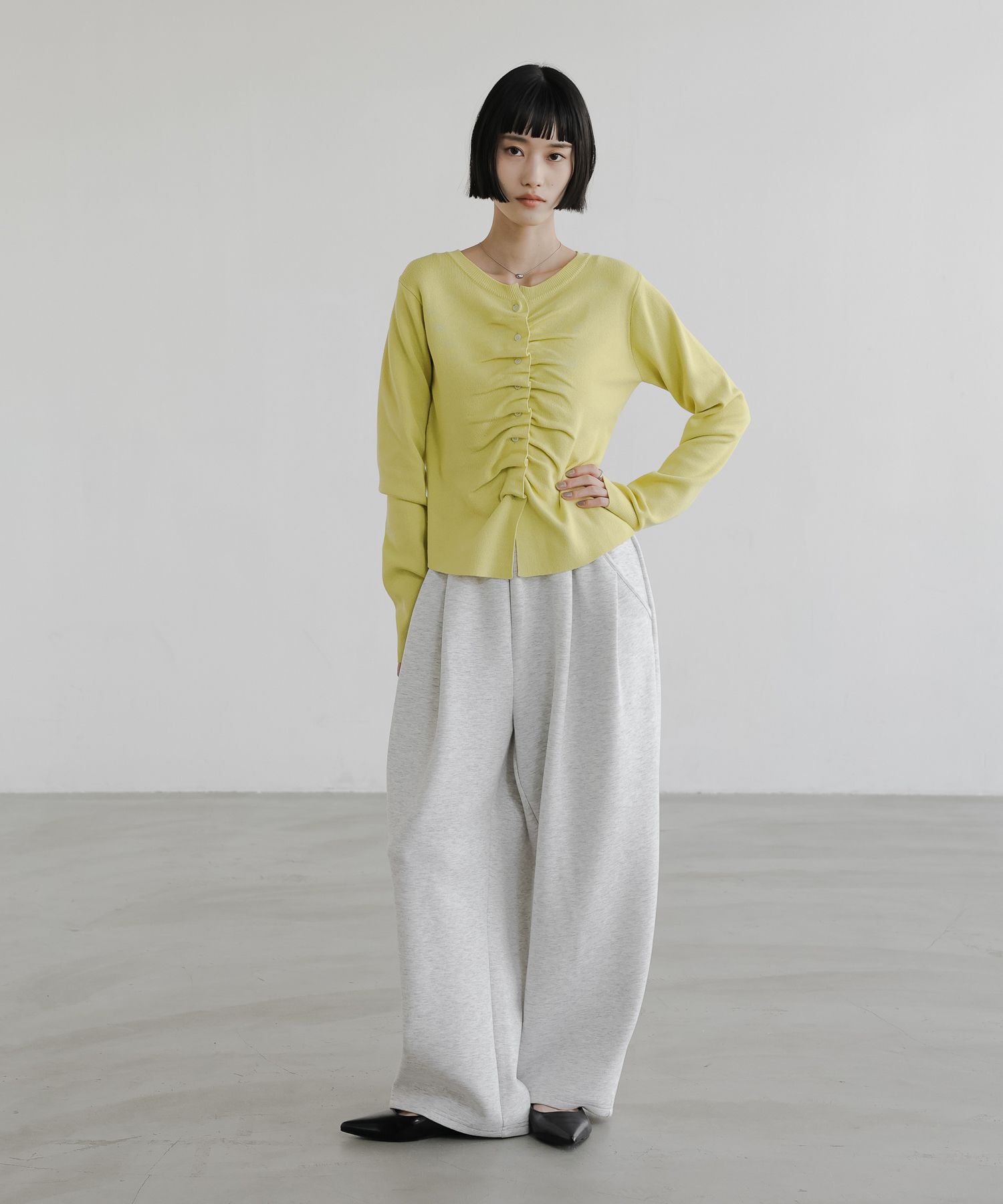 LOWRYS FARM「ギャザーボタンカーディガンＬＳ」|ニット・セーター|