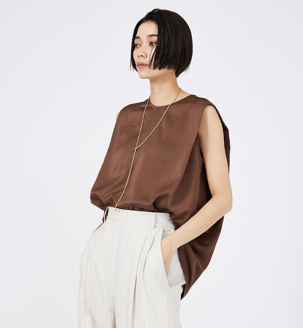 qualite「サテンタックノースリーブ」|シャツ・ブラウス|ブラウン