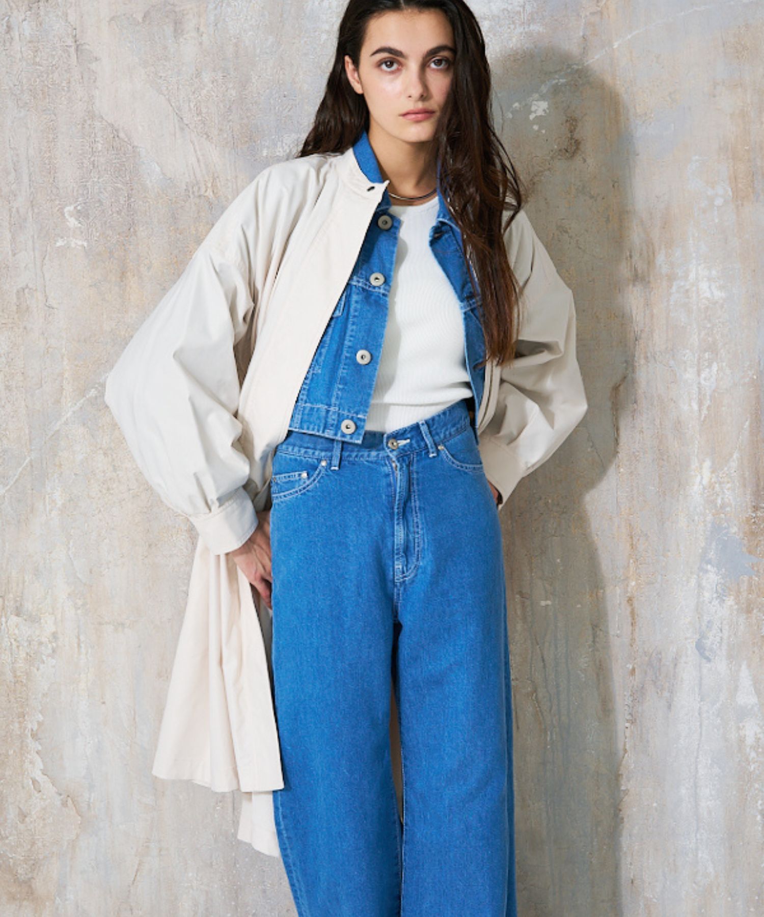 qualite「エアリーライトツイルコート」|ノーカラーコート|