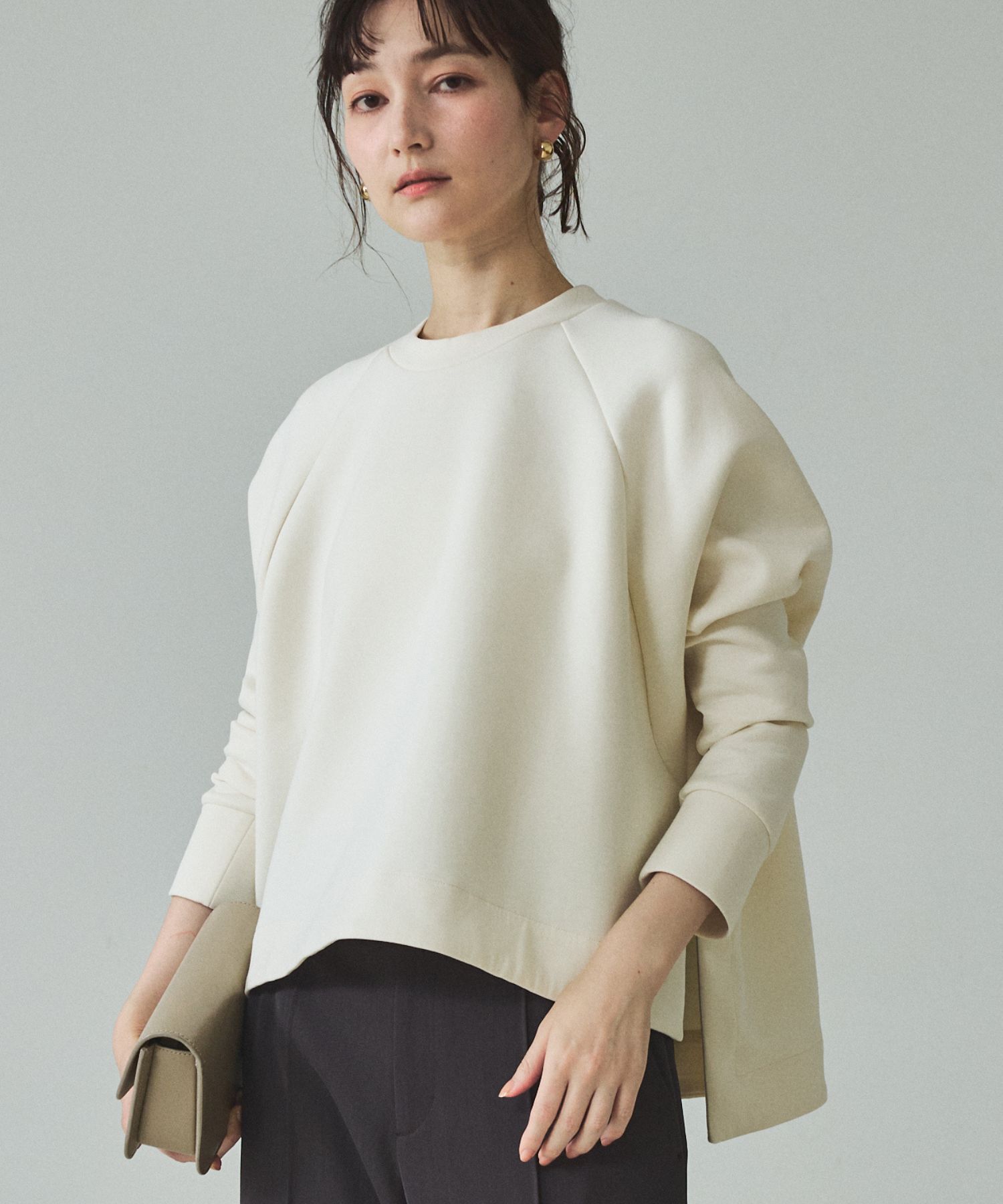 qualite「【楽なのに上品】ダンボールボックスプルオーバー」|スウェット・ジャージ|アイボリー
