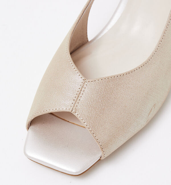 AU BANNISTER「バタフライカット スクエア オープントゥ パンプス」|パンプス|