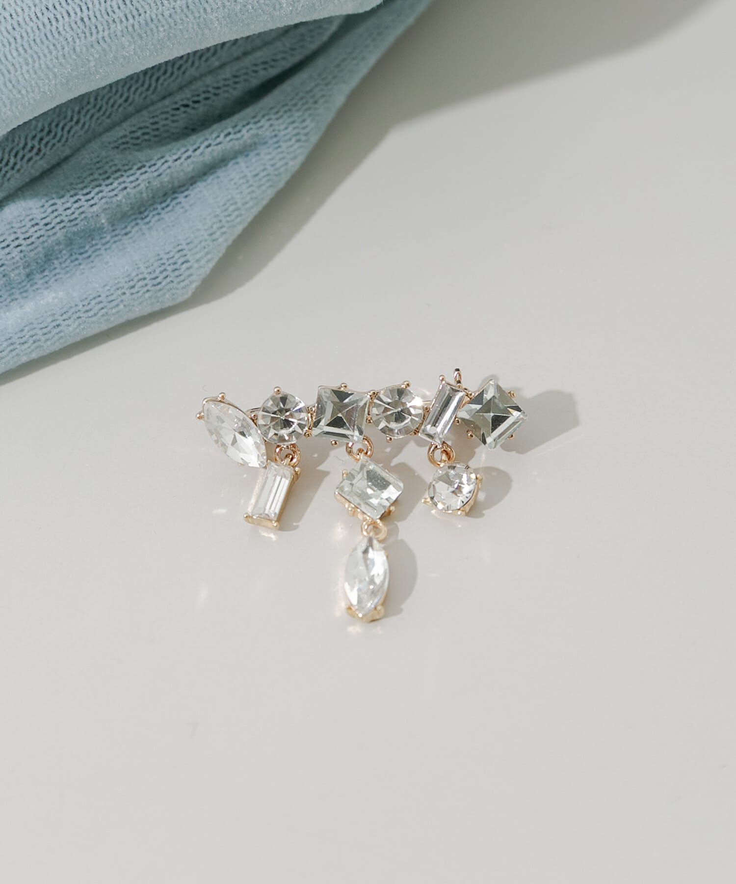 SMELLY「ビジューブローチ」|ブローチ・コサージュ|