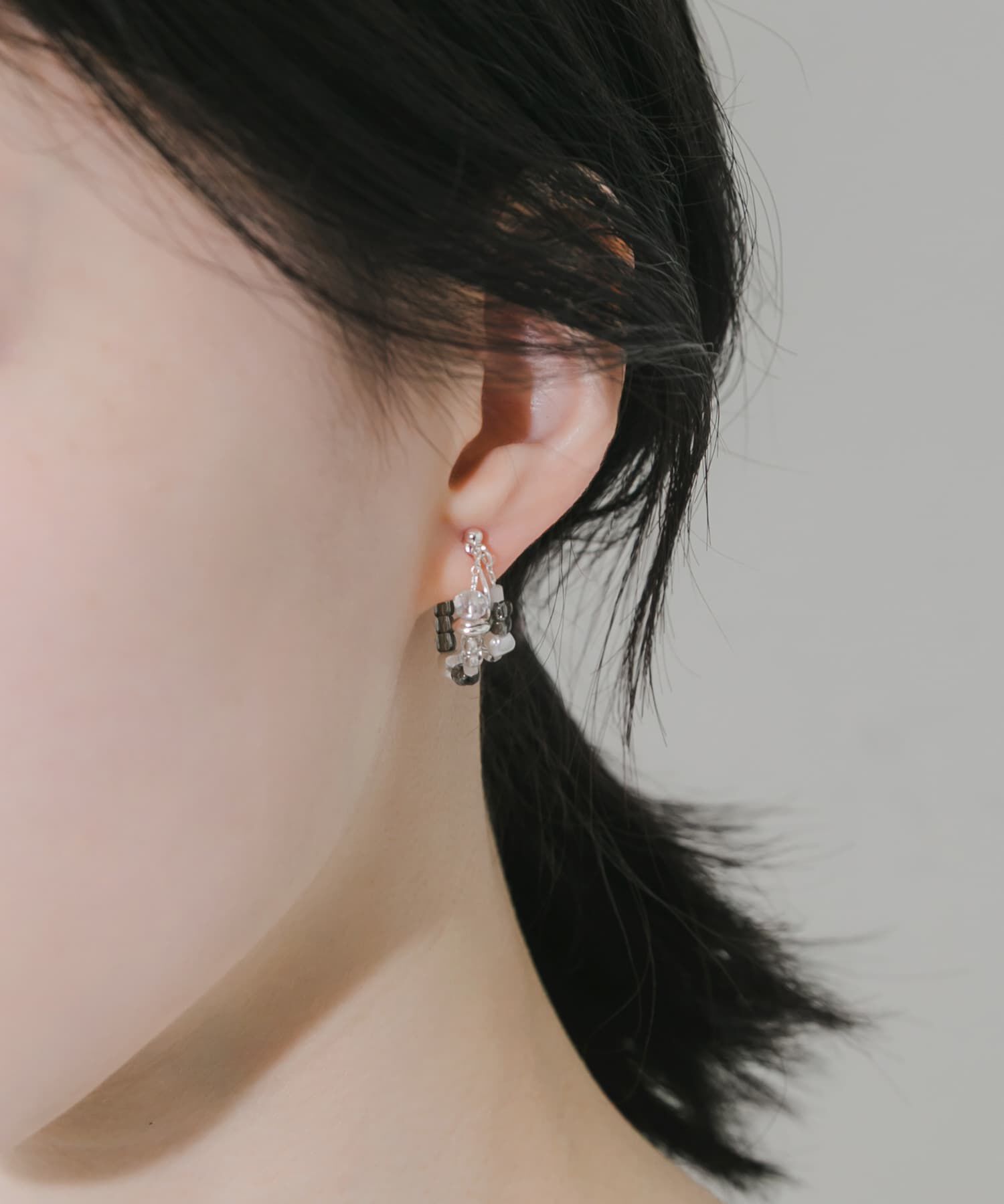 SMELLY「ビーズレイヤードイヤリング」|イヤリング|