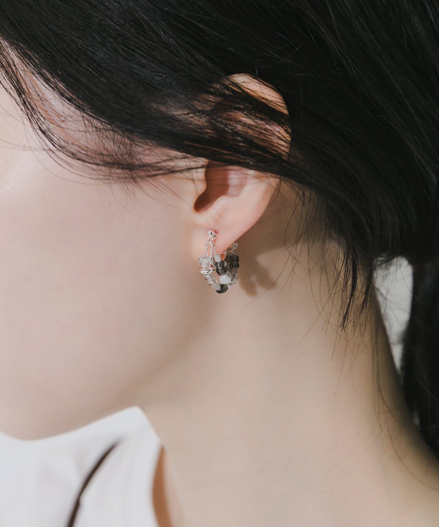 SMELLY「ビーズレイヤードイヤリング」|イヤリング|