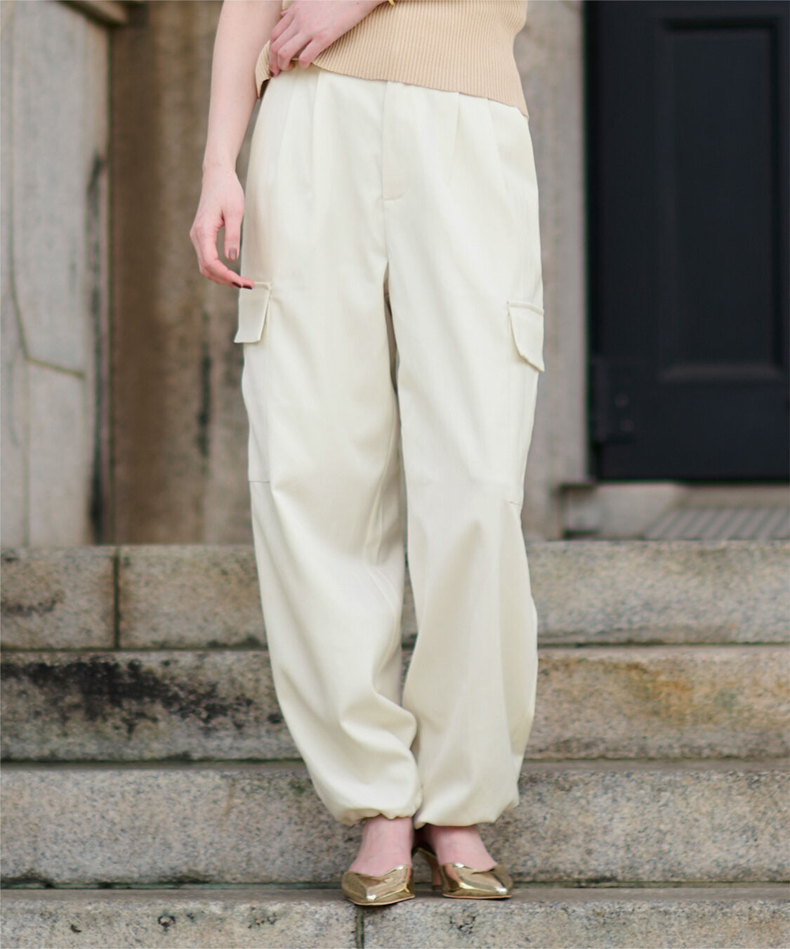 ur's「ハイウエストカーゴパンツ」|カーゴ|アイボリー