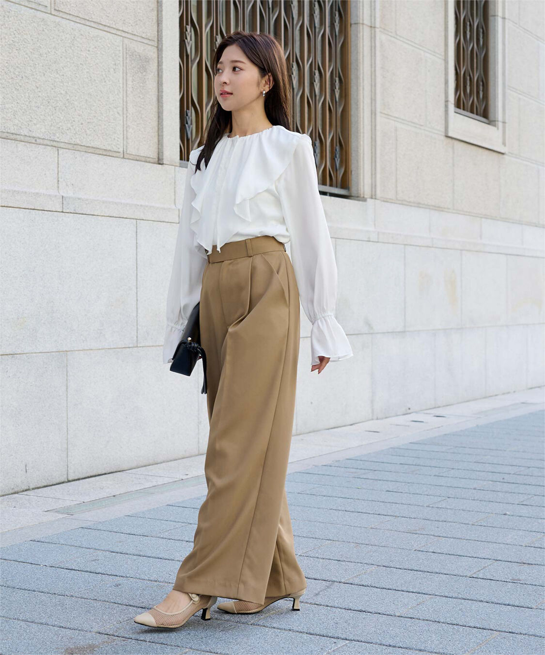 ur's「フリルカラーキャンディスリーブブラウス」|シャツ・ブラウス|