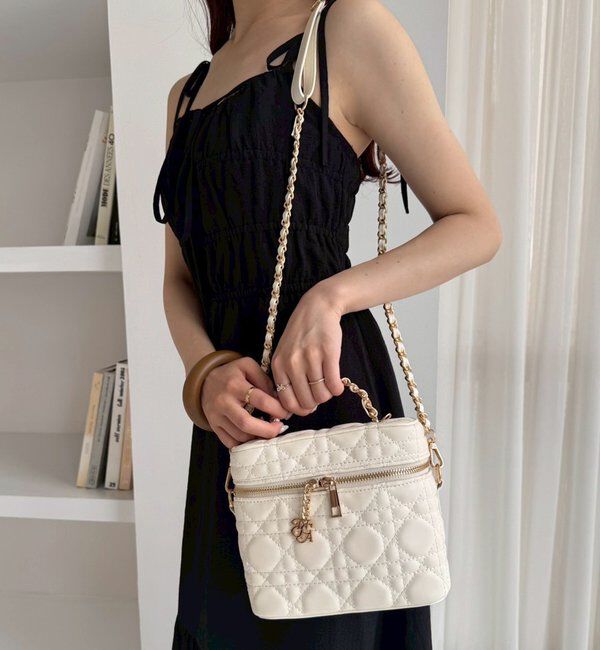  「チャーム付きキルティングバニティバッグ」|ショルダー・メッセンジャー|