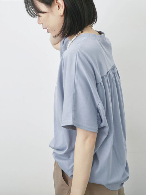 Samansa Mos2 blue「【接触冷感】ドルマンギャザー刺繍Tシャツ」|Tシャツ・カットソー|