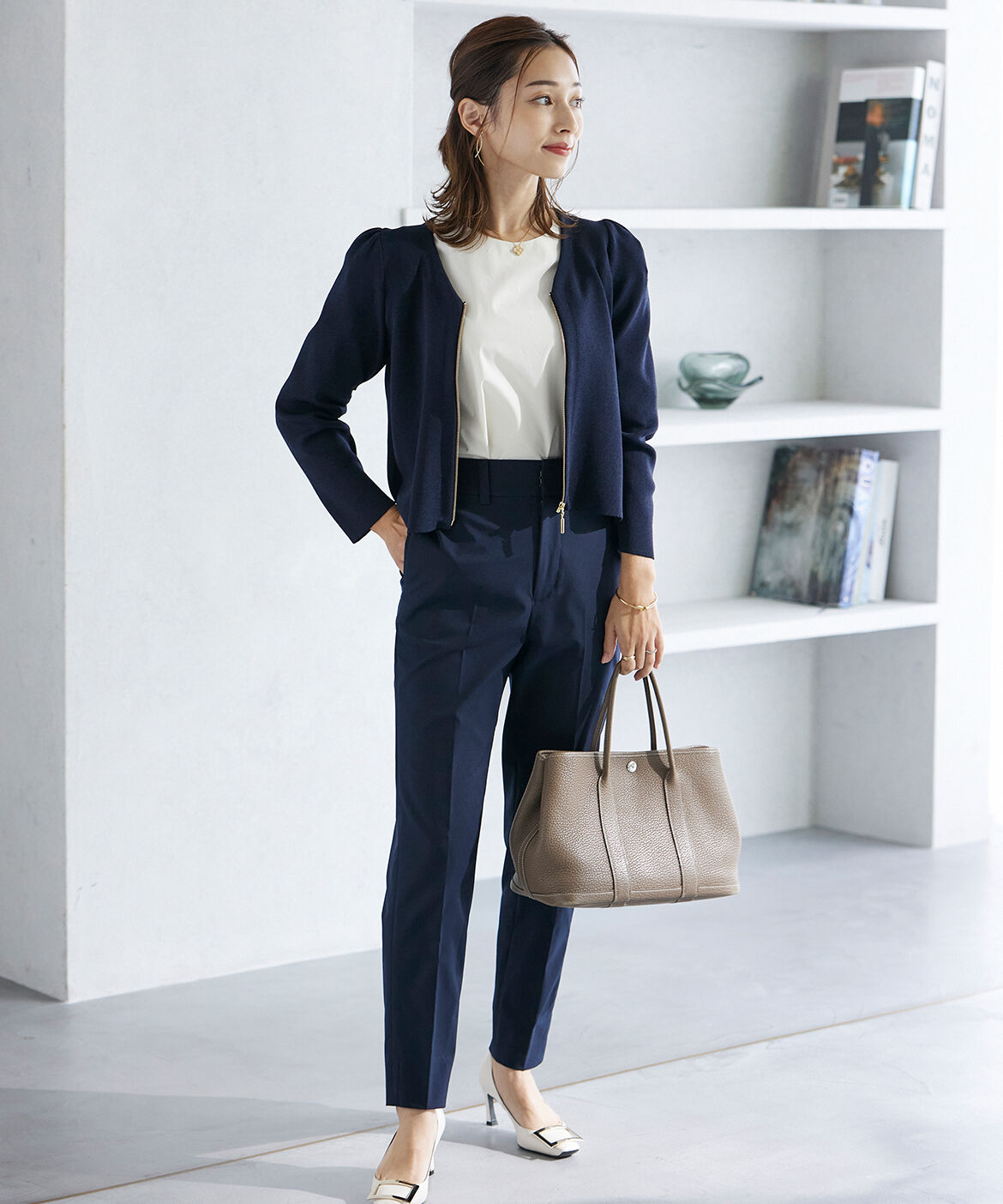 Maglie le cassetto「《M Maglie le cassetto&times;吉田理紗》美脚ストレートパンツ」|スラックス|