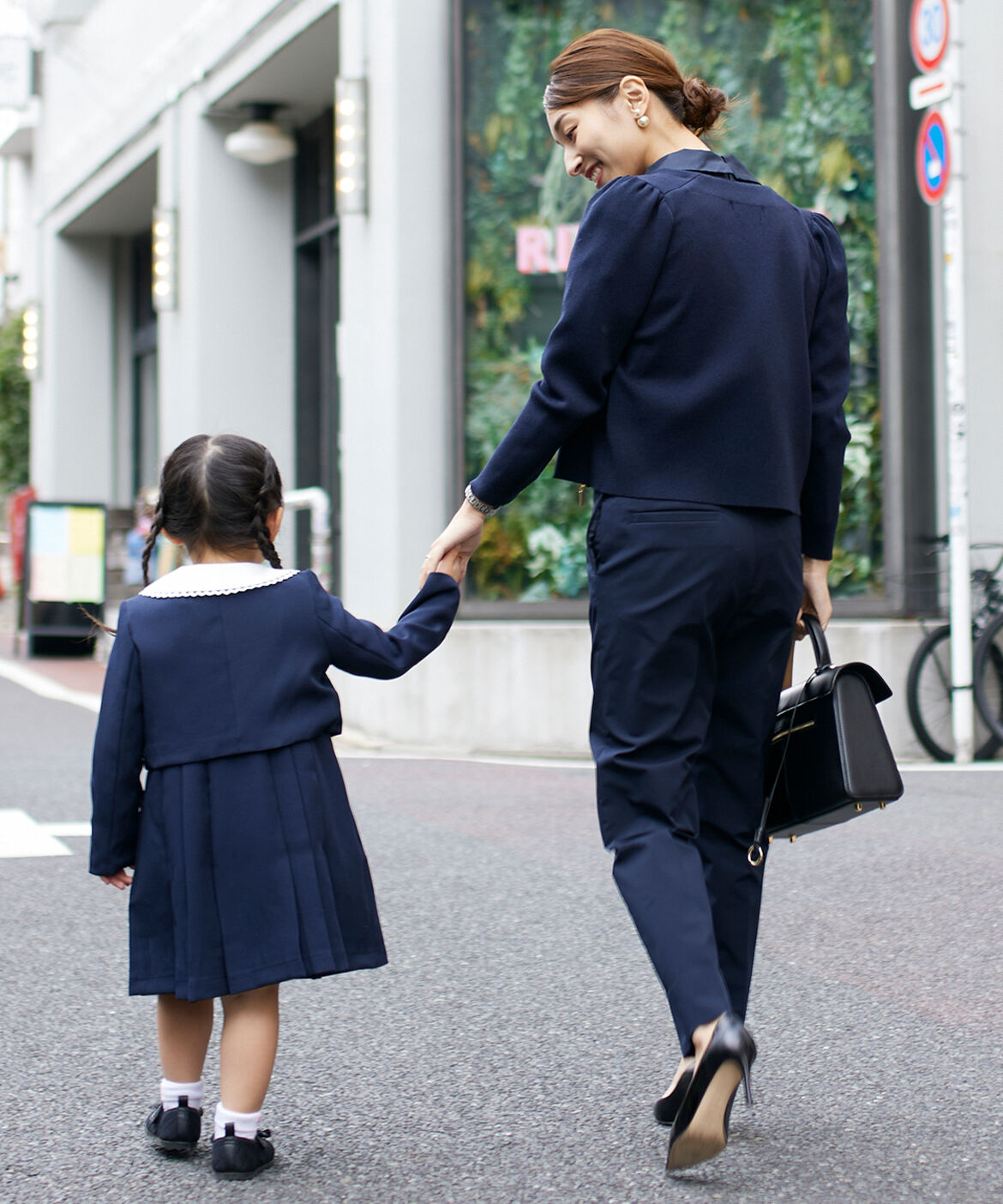 Maglie le cassetto「《M Maglie le cassetto&times;吉田理紗》美脚ストレートパンツ」|スラックス|