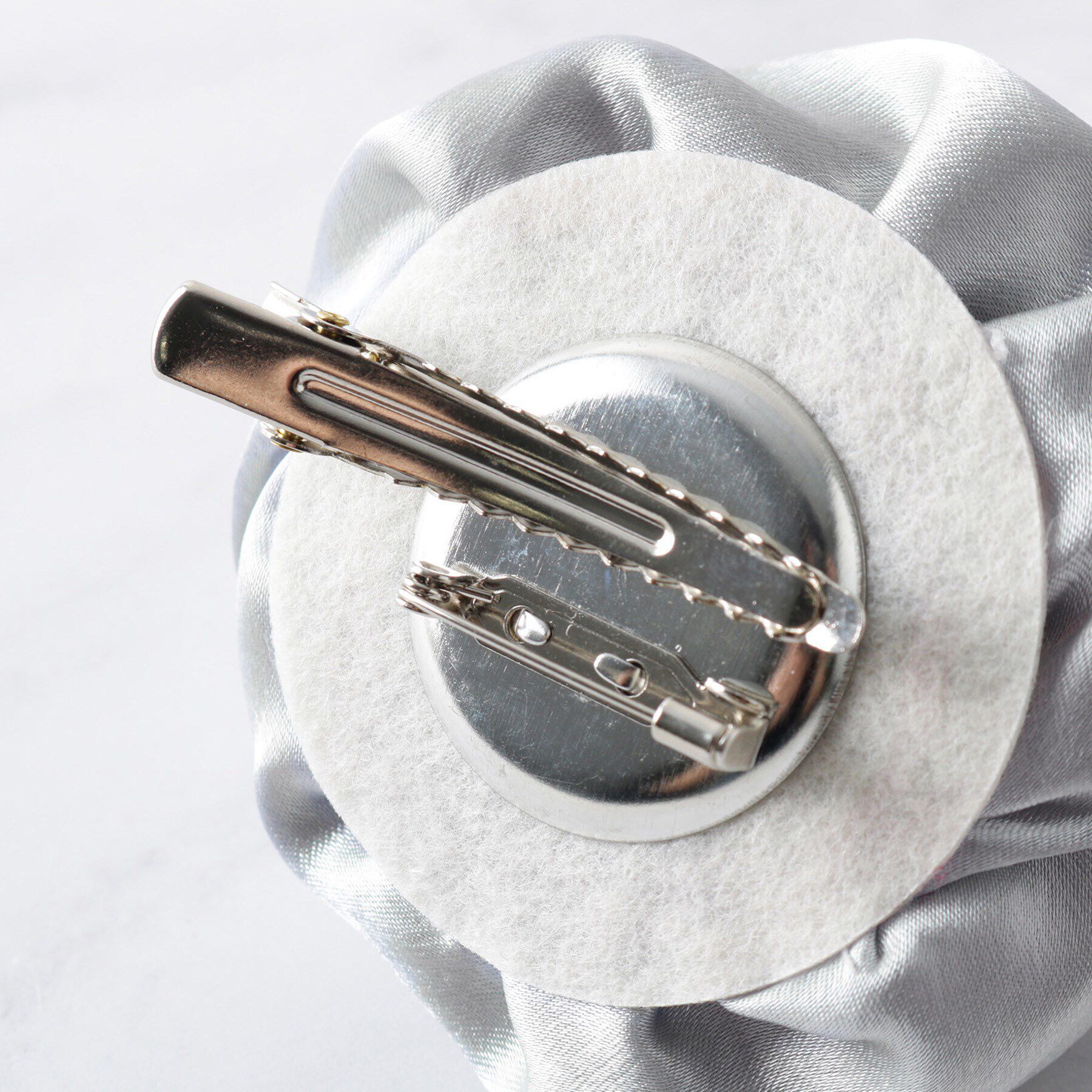 UNTITLED「【セレモニー】ローズコサージュ」|ブローチ・コサージュ|